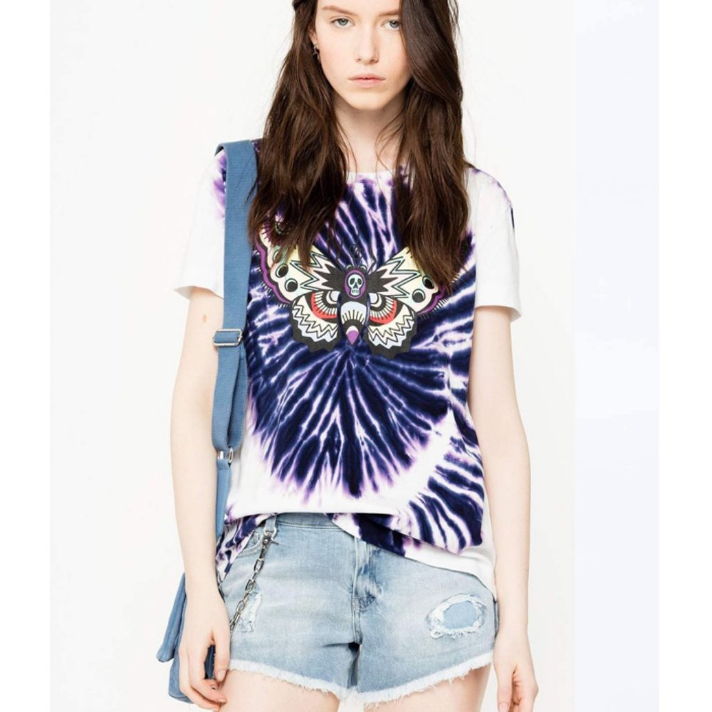 NWT Lose Fit Short Sleeves Multi Color T-Shirt